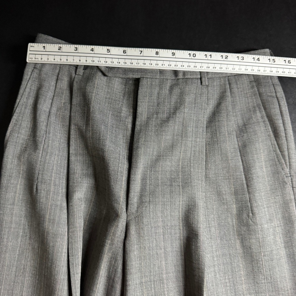 Palm Beach Suit Mens 40R 31x30 Grey Pinstripe Vintage 2-Piece Wool Blend USA - Picture 12 of 13